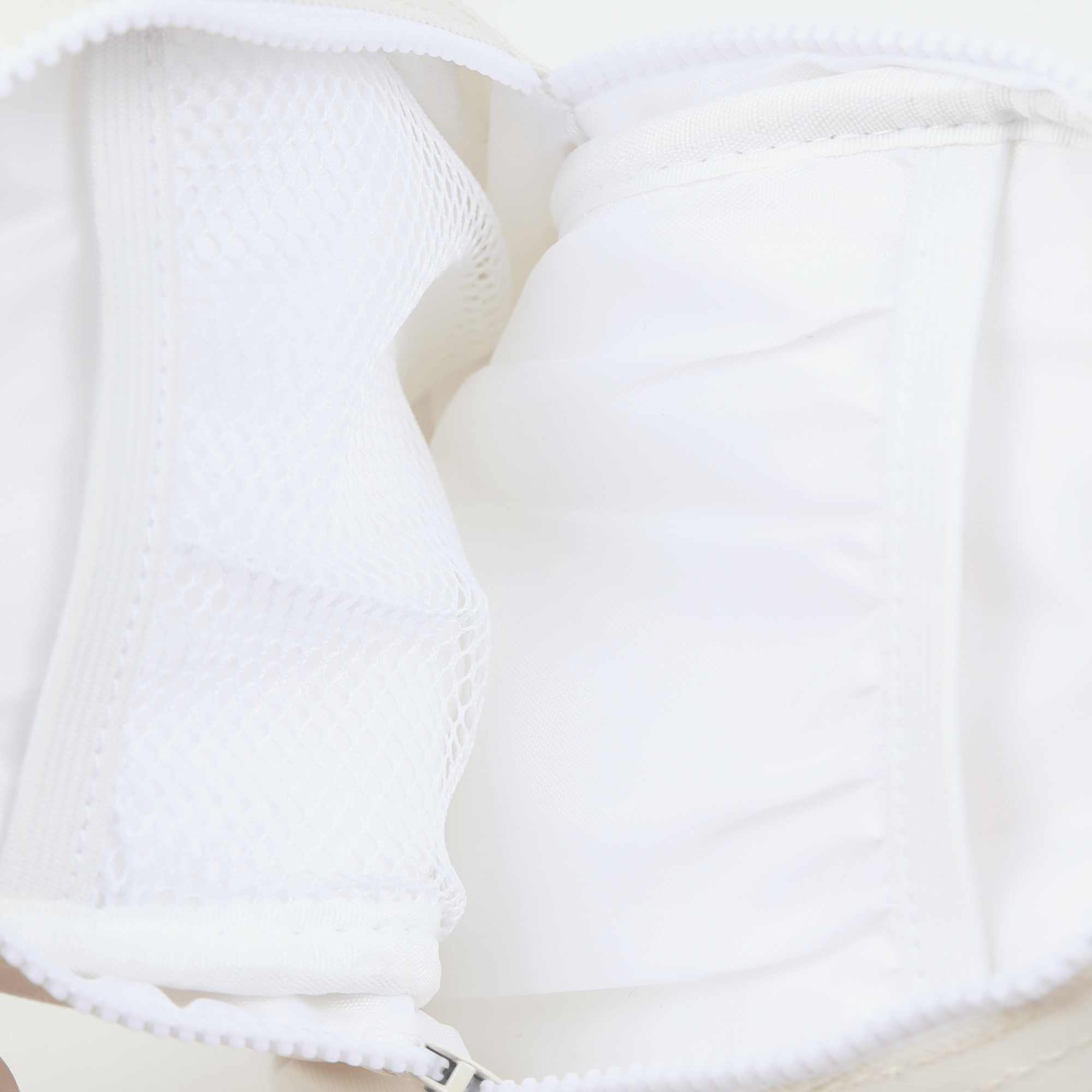 Off White Brand Apparel & Accessories